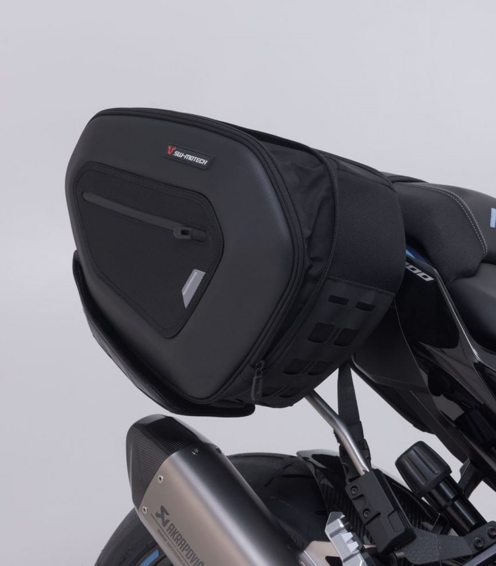 SW-MOTECH PRO BLAZE H 20 L Saddlebags BMW M 1000 XR (23) BC.HTA.07.740.36300