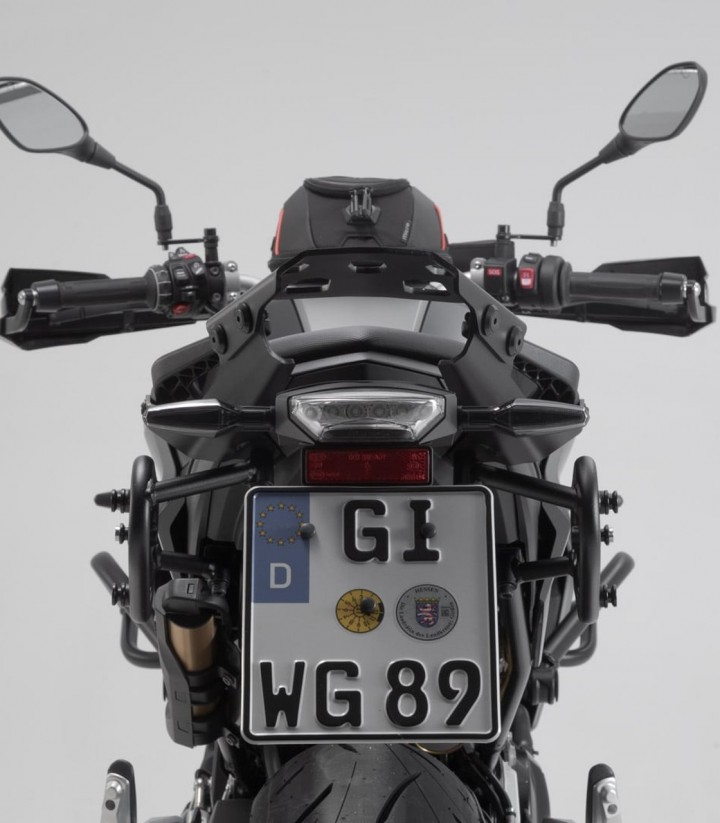 Maletas Laterales con Soporte URBAN ABS Negras 16,5/16,5 L BMW F 900 R/XR (19-24) SW-MOTECH BC.HTA.07.945.30000/B