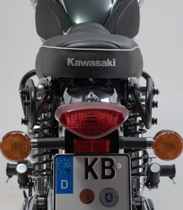 SW-MOTECH URBAN ABS 16,5/16,5 L Side Cases with Carrier for Kawasaki W 650 (99-06), W800 (11-16, 18, 20) Black BC.HTA.08.933.300
