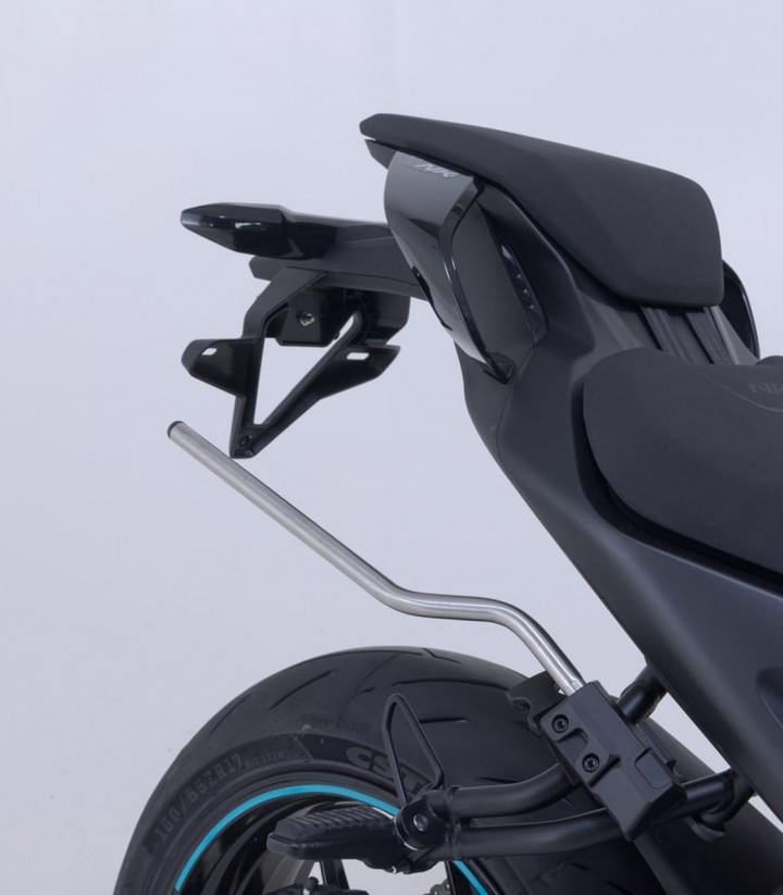 Alforjas SW-MOTECH PRO BLAZE H 20 L CFMOTO 675NK (24, 26) BC.HTA.10.740.35000