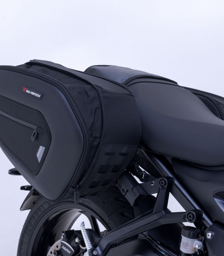 SW-MOTECH PRO BLAZE H 20 L Saddlebags Triumph Daytona 660 (24), Trident 660 (21-25) BC.HTA.11.740.36100