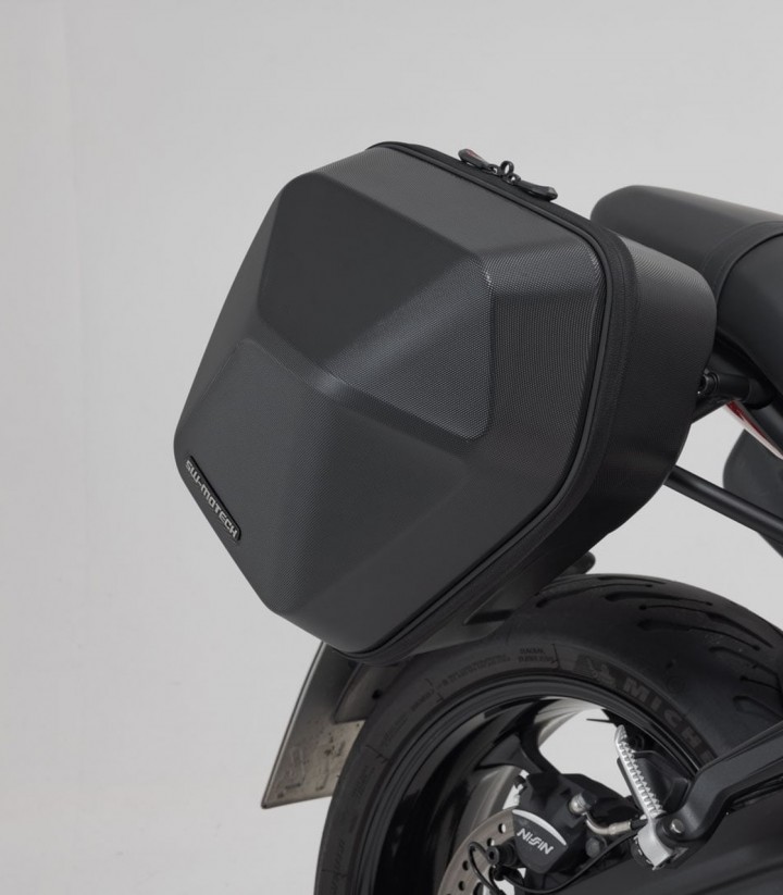 Seitenkoffer mit Träger URBAN ABS Schwarz 16,5/16,5 L Triumph Trident 660 (21-25) SW-MOTECH BC.HTA.11.842.30000/B