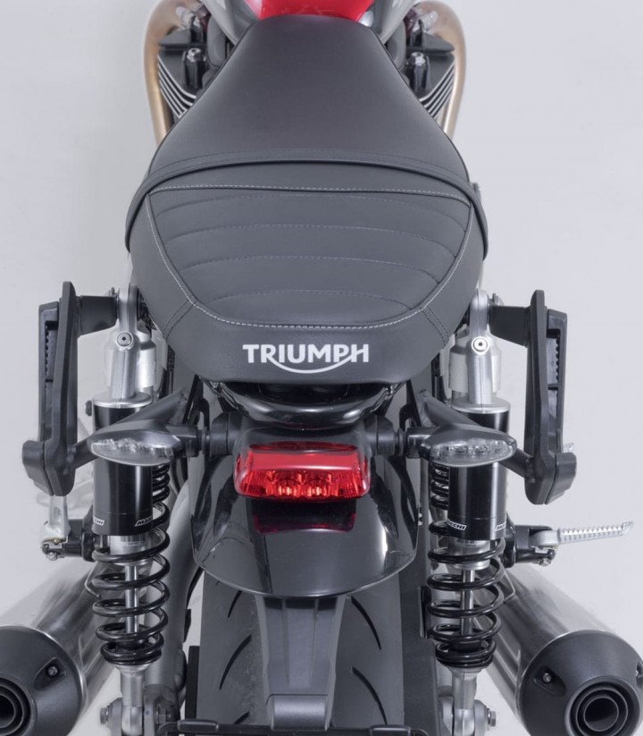 Bolsas Laterales SW-MOTECH Legend Gear + Soportes V-LOC 11/11 L Triumph Speed Twin 1200 (18-24), Cafe Racer Edition (25) BC.HTA.