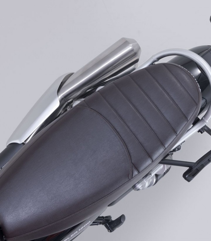 Bolsa Lateral SW-MOTECH Legend Gear + Soporte V-LOC 16 L Triumph Scrambler 1200 X (23), XC/XE (18-23) BC.HTA.11.929.22000