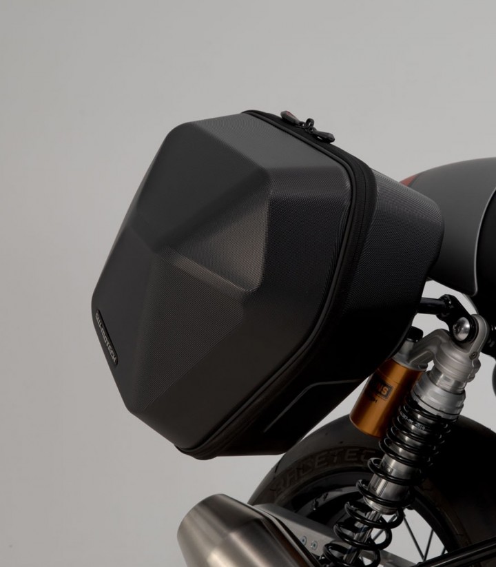 Maletas Laterales con Soporte URBAN ABS Negras 16,5/16,5 L Triumph Thruxton RS (19) SW-MOTECH BC.HTA.11.955.30000/B