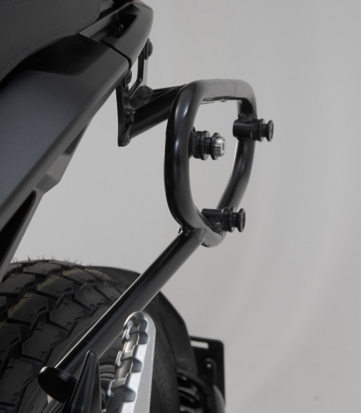 Maletas Laterales con Soporte URBAN ABS Negras 16,5/16,5 L Indian FTR 1200 (19) SW-MOTECH BC.HTA.20.935.30000/B