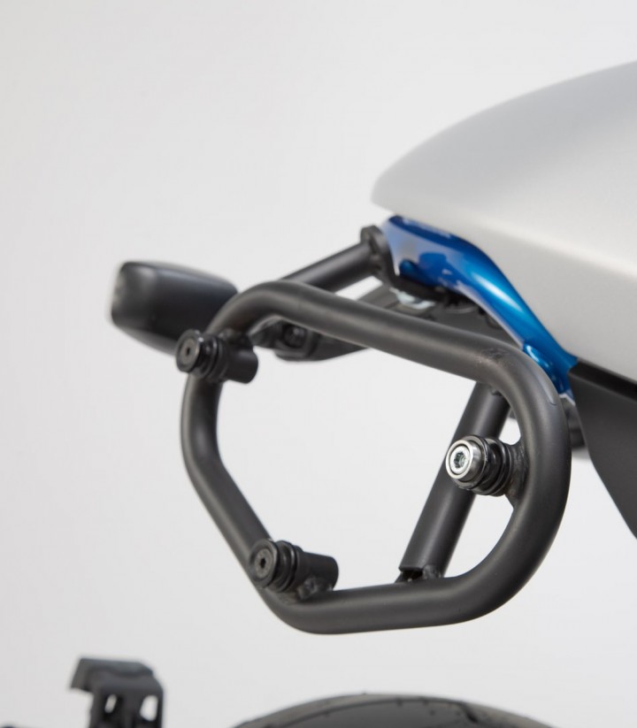 Maletas Laterales con Soporte URBAN ABS Negras 16,5/16,5 L Ducati Scrambler Café Racer (17-18) SW-MOTECH BC.HTA.22.577.30000/B