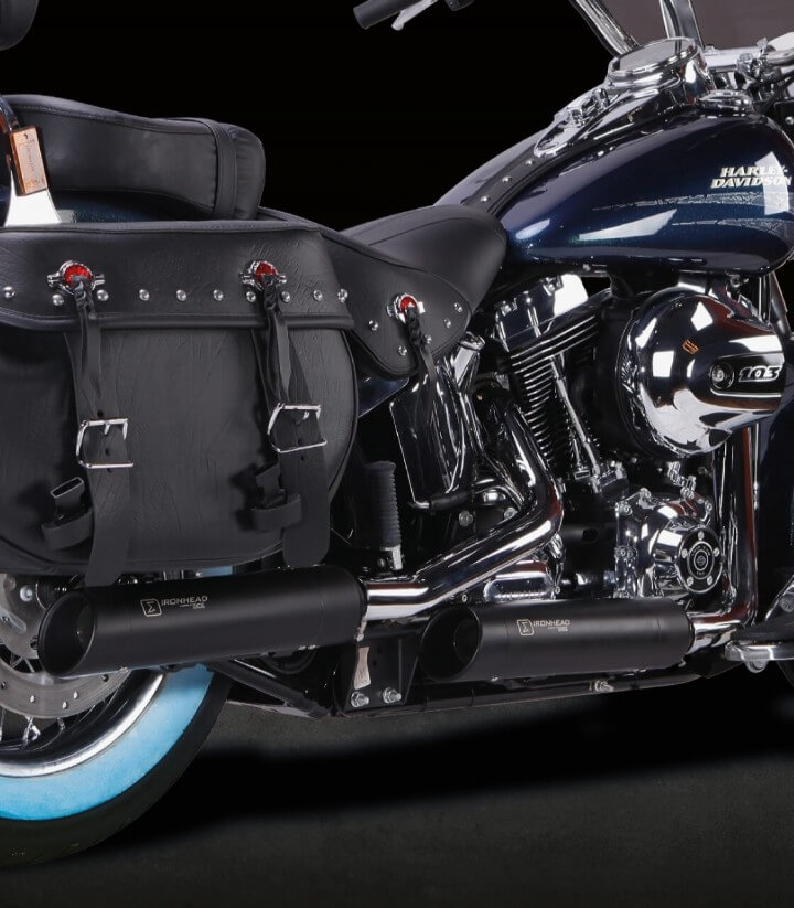 Auspuff Ironhead HC1-3B für H-D Softail Breakout (13-16) in der Farbe Schwarz