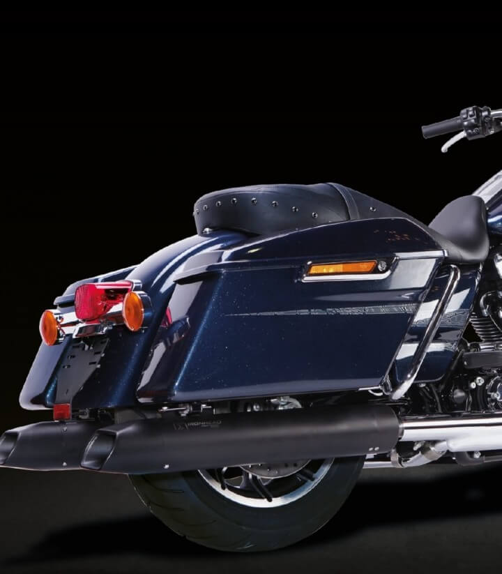 Auspuff Ironhead HC2-1B für H-D Touring Road King (06-16) in der Farbe Schwarz