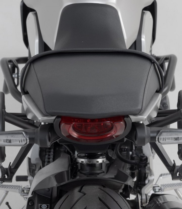 Bolsas Laterales SW-MOTECH SysBag WP S/S + Adaptadores Honda CB1000R (21) BC.SYS.01.979.31000/B
