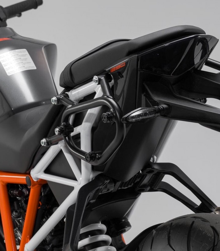 SW-MOTECH SysBag WP S/S + Adapter Plates KTM 1290 Super Duke R (13-19) BC.SYS.04.881.31000/B