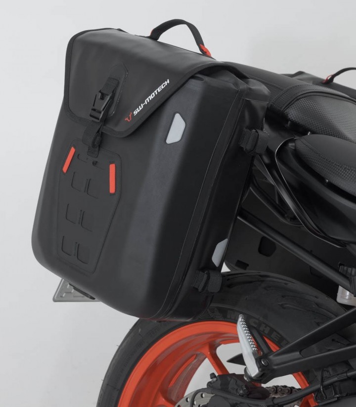 Bolsas Laterales SW-MOTECH SysBag WP M/M + Adaptadores Yamaha MT-07 (18-24) BC.SYS.06.869.31000/B