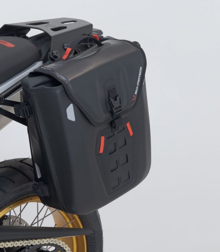 Bolsas Laterales SW-MOTECH SysBag WP M + Adaptador BMW F 900 GS (23) BC.SYS.07.602.31000/B