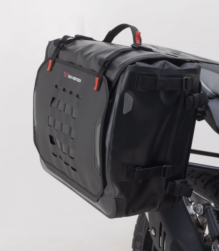 Bolsas Laterales SW-MOTECH SysBag WP L/L + Adaptadores CFMOTO 450MT (23) BC.SYS.10.625.21000/B