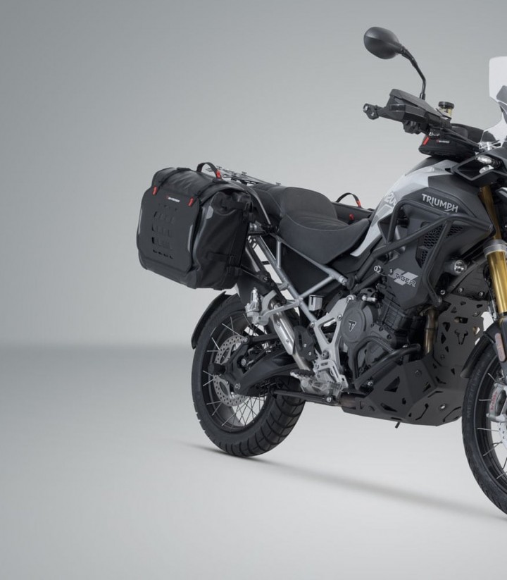 Bolsas Laterales SW-MOTECH SysBag WP L/L + Adaptadores Triumph Tiger 1200 GT/Rally Pro (22) BC.SYS.11.905.21002/B
