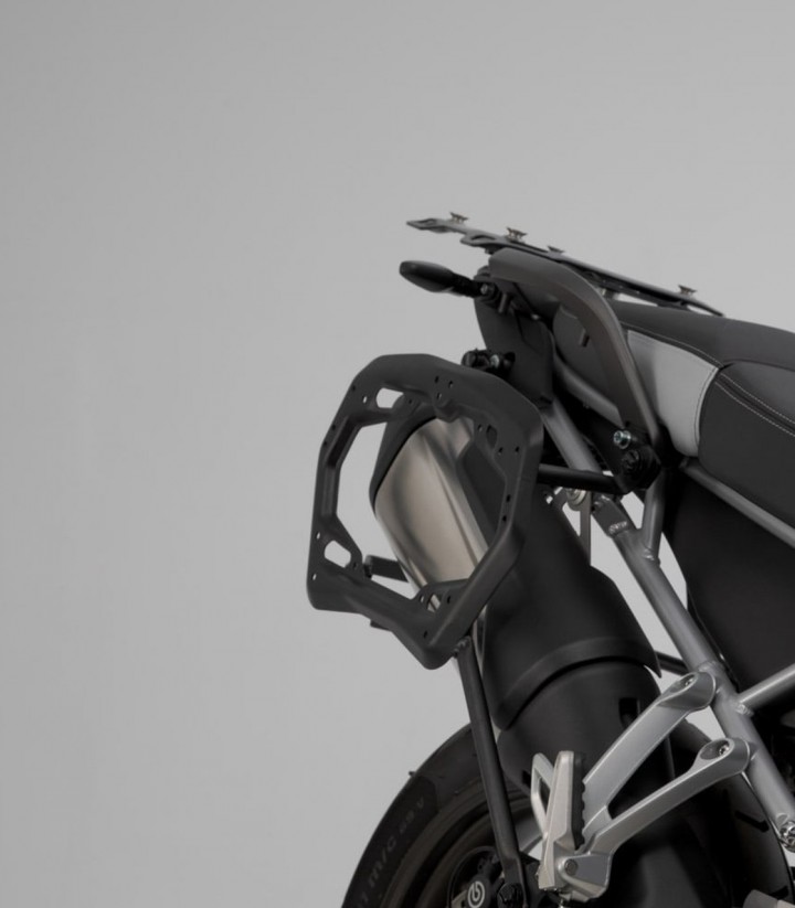 Bolsas Laterales SW-MOTECH SysBag WP L/L + Adaptadores Triumph Tiger 900 (19-23) BC.SYS.11.953.21002/B