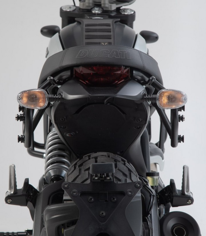 Bolsas Laterales SW-MOTECH SysBag WP M/S + Adaptadores varios modelos de Ducati BC.SYS.22.916.31000/B