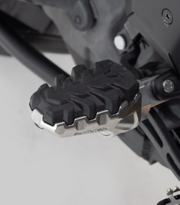 SW-MOTECH EVO Footpegs with Adapters for Harley Davidson Pan America (RA1250) (21) FRS.18.112.10000
