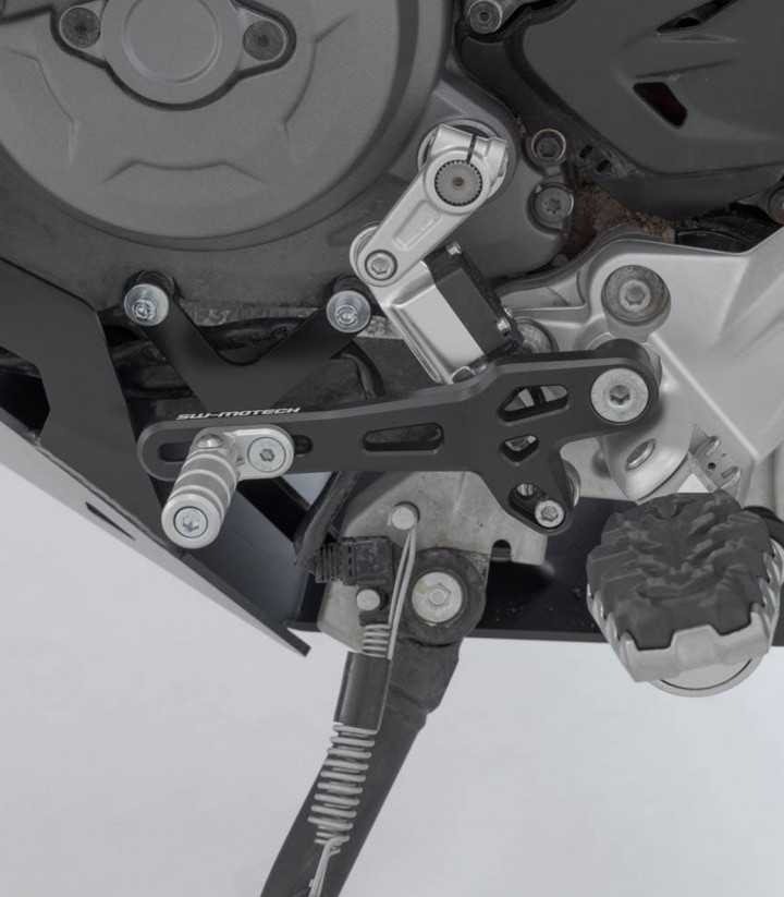 SW-MOTECH Gear Lever Ducati DesertX (22-25) FSC.22.995.10000
