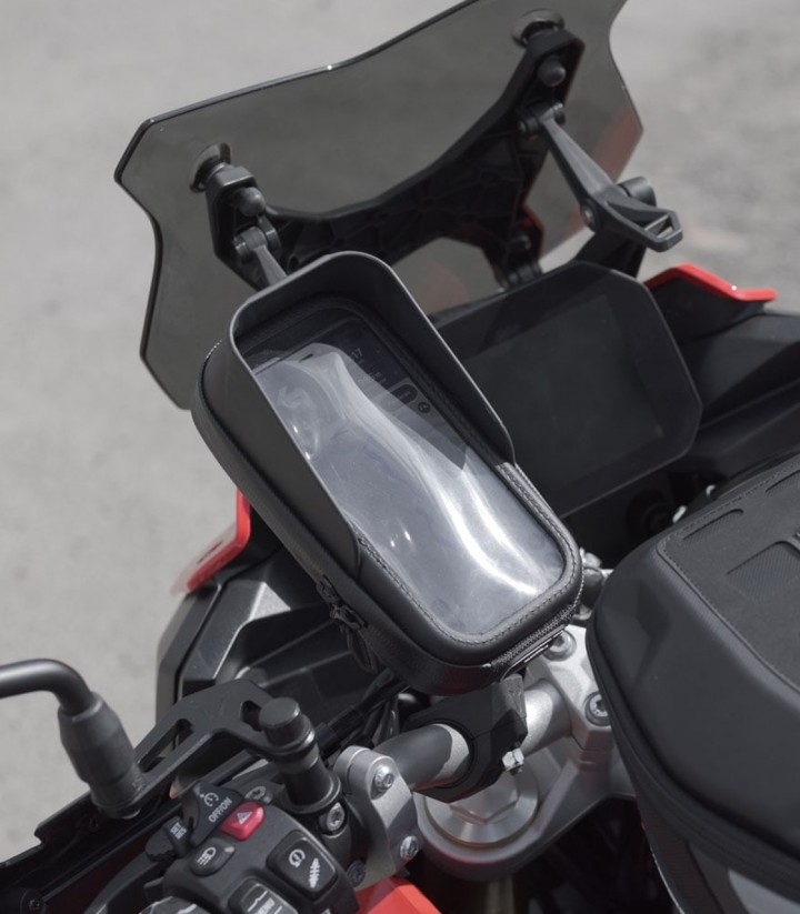 Kit Soporte Universal con Funda para Móvil SW-MOTECH GPS.00.308.35100