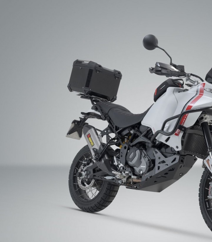 Maleta Superior con Soporte TRAX ADV Negra 38 L Ducati DesertX (22-25) SW-MOTECH GPT.22.995.70000/B