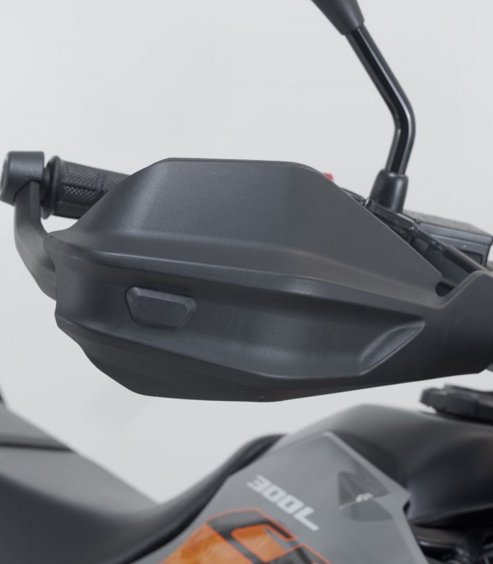 SW-MOTECH Adventure Handguards Honda CRF300L (20-24), Triumph Scrambler 400 X (23)/XC (25) HDG.00.220.34400/B