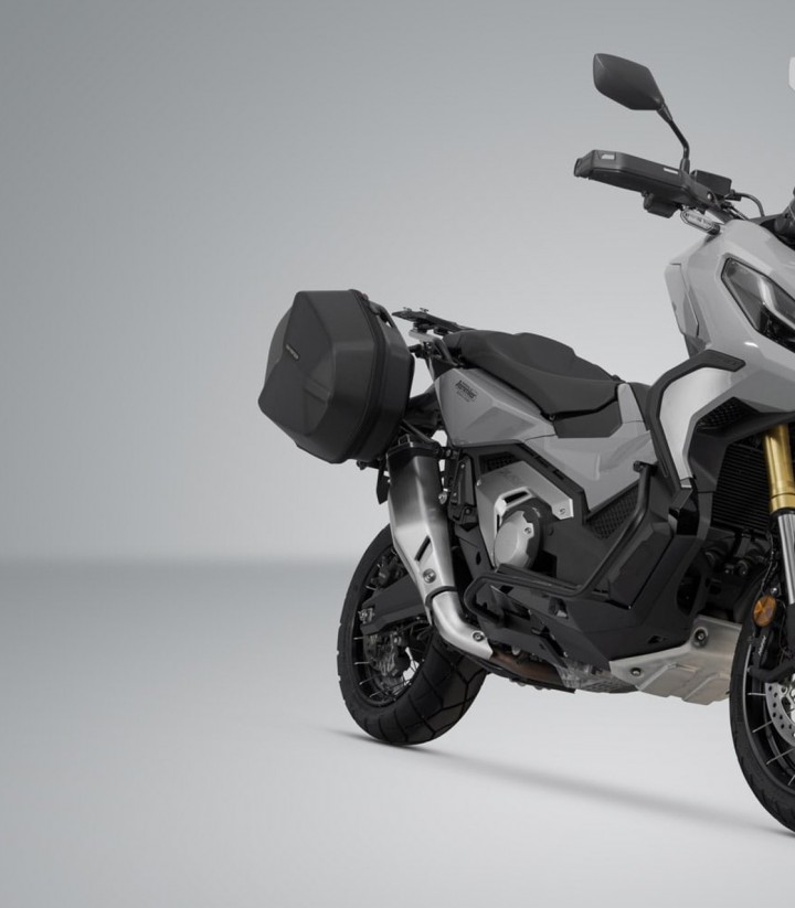 Maletas Laterales con Soporte AERO ABS Negras 25/25 L Honda X-ADV (20-24) SW-MOTECH KFT.01.808.60100/B KFT.01.808.60100/B