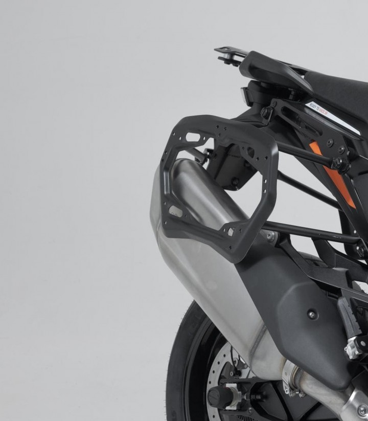 Maletas Laterales con Soporte DUSC Negras 41/33 L KTM 1290 Super Adventure (21), 1390 Super Adventure R/S (24) SW-MOTECH KFT....