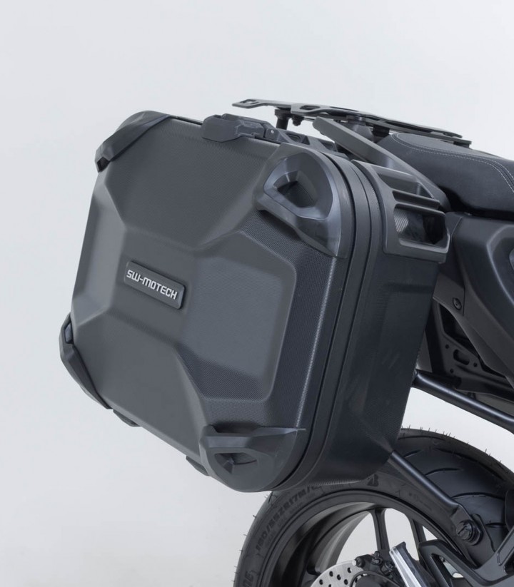 Maletas Laterales con Soporte DUSC Negras 33/33 L Yamaha Tracer 9 (24) SW-MOTECH KFT.06.597.65000/B KFT.06.597.65000/B