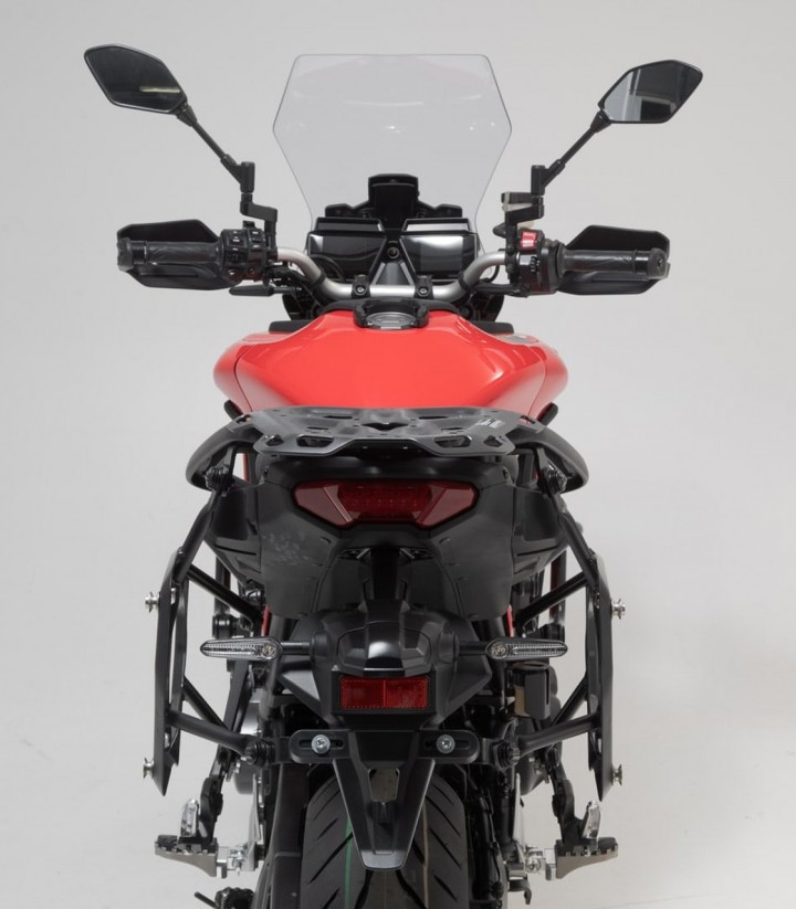 Maletas Laterales con Soporte AERO ABS Negras 25/25 L Yamaha Tracer 9 (20-24) SW-MOTECH KFT.06.921.60100/B KFT.06.921.60100/B