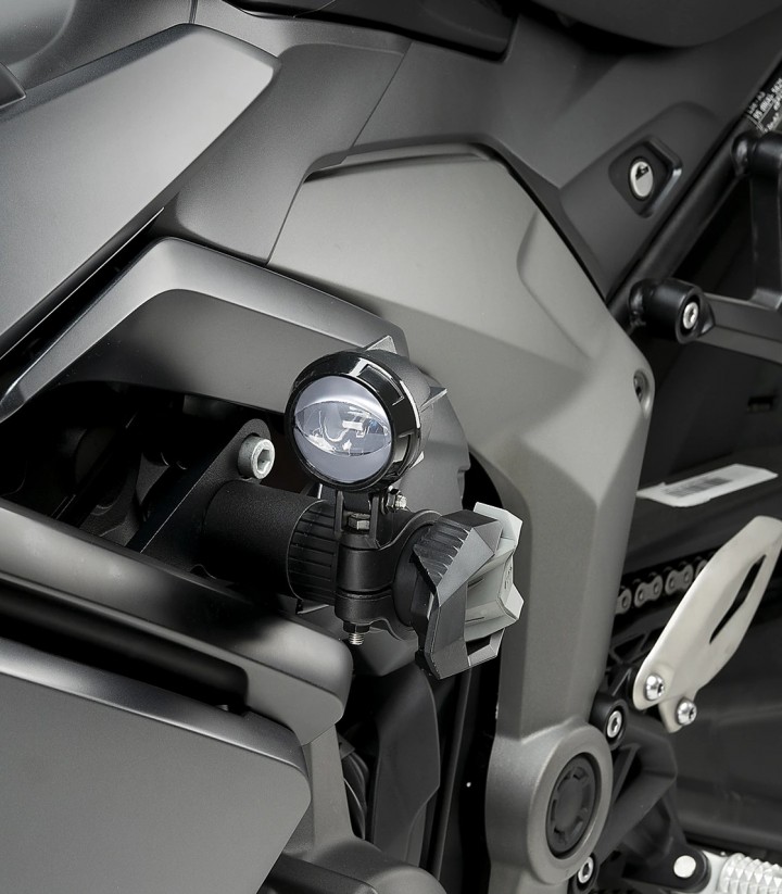 Sturzpads R19 Puig 22103N für Triumph Daytona 660 (24-26)