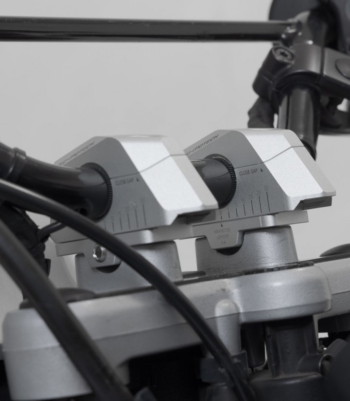 Torretas Acercadoras de Manillar 25 mm para Ø 22 mm SW-MOTECH en Plateado LEH.00.039.30000/S
