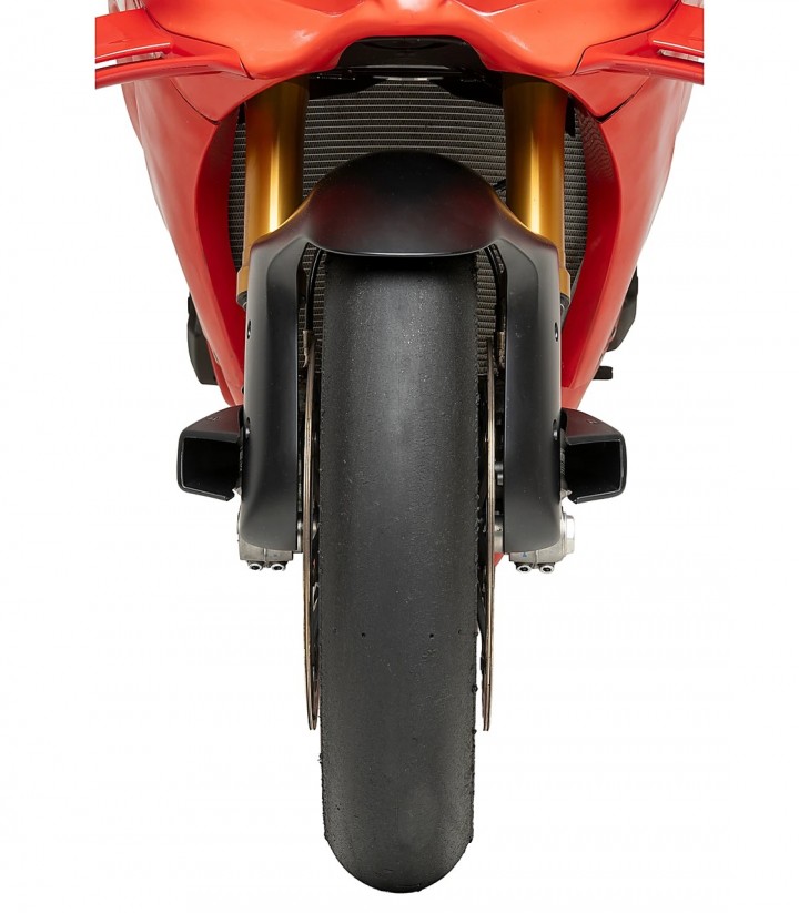 Conducto Aire Rueda Puig Ducati Panigale V4 (25-26) Negro mate 22796J