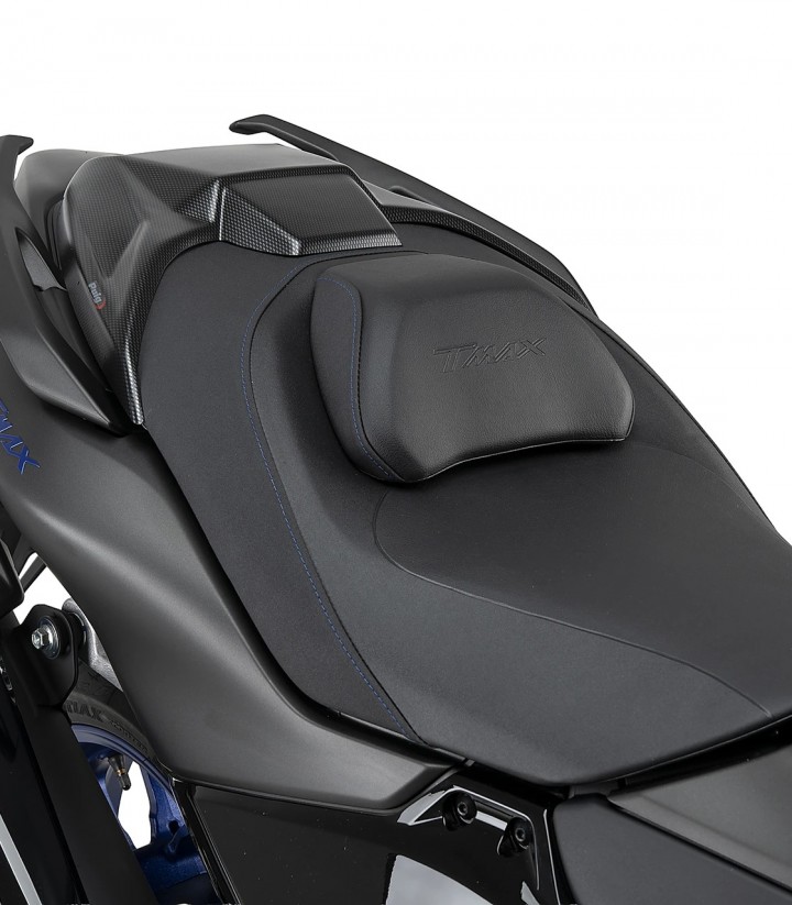 Colín Yamaha TMAX 560 (22-26) Puig Símil carbono 22655C