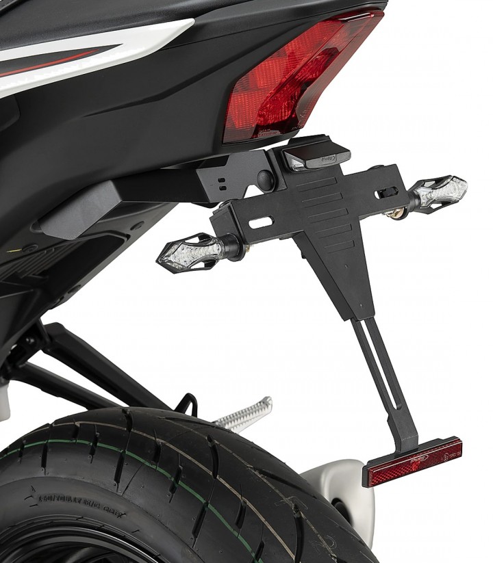 Kennzeichenhalter Puig 22790N für Yamaha YZF-R3 (25-26)
