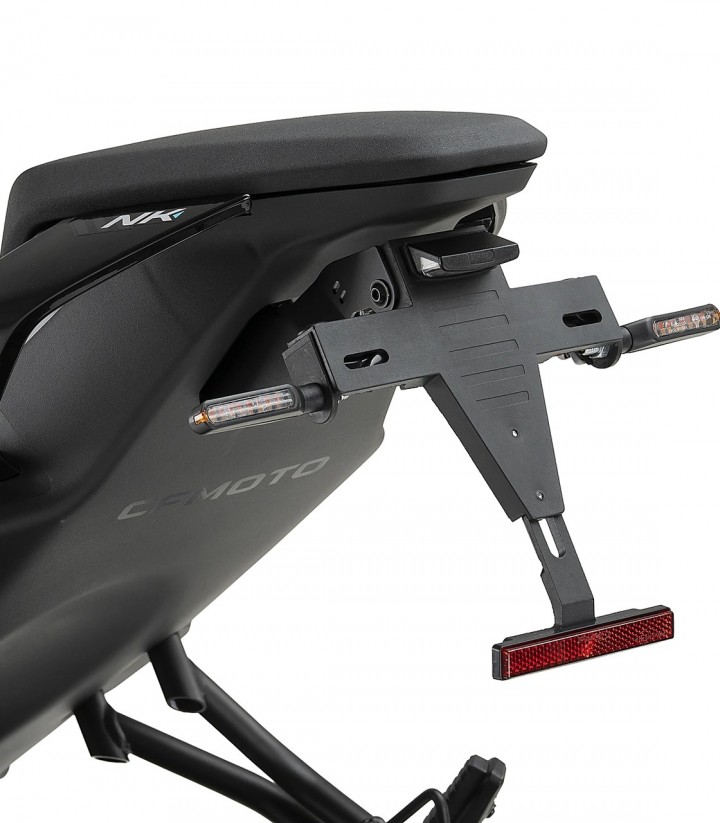 Portamatrículas Puig 22857N para CFMOTO 675NK (25-26), 675SR-R (25-26)