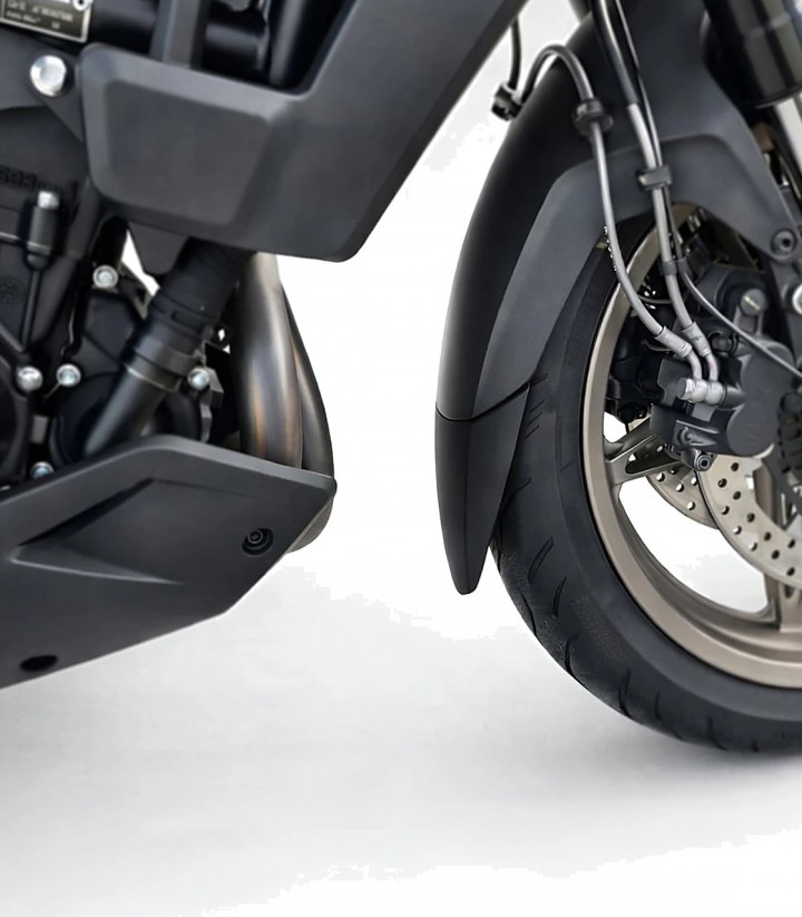 Faldón guardabarros delantero Puig 22871N para CFMOTO 700MT (23-26)