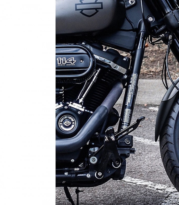 Faldón guardabarros delantero Puig 22975N para Harley-Davidson Softail Fat Bob FXFB/S (18-22)