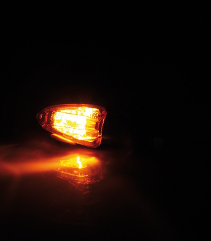 Blinker Highsider Lizzard Schwarz mit orangefarbenem Glas