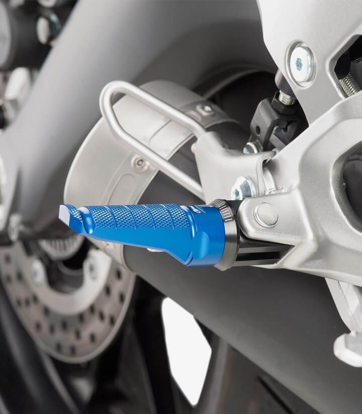 Estriberas Racing de Puig para moto en color azul
