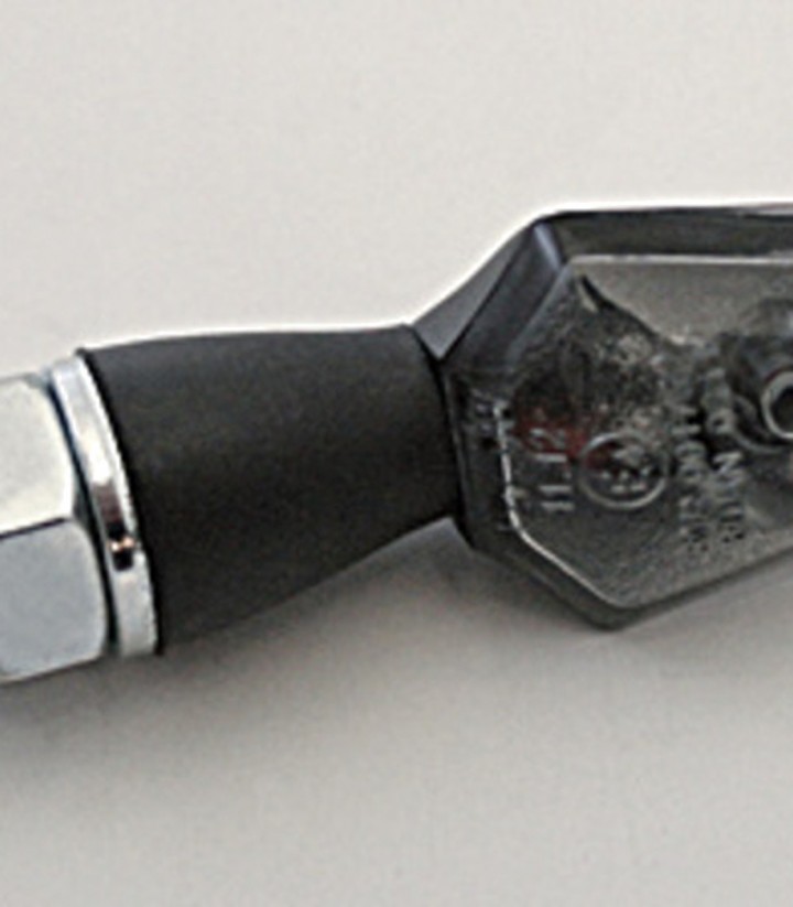 Highsider LED Turn Signals Stream Black with Smoked Lens