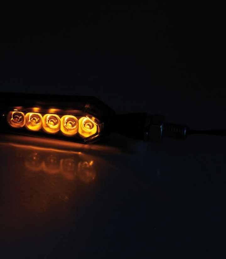 Sequenzielle LED-Blinker Highsider Sora Schwarz mit getöntem Glas