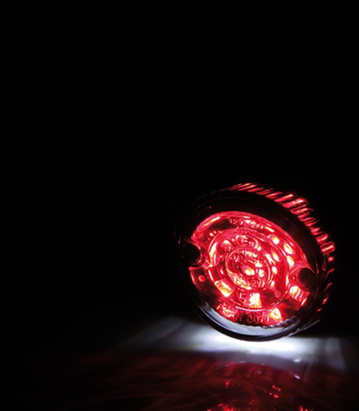 Piloto Trasero LED Highsider Nose con Cristal Ahumado