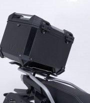 Pack Maletas Laterales + Baúl 38 L TRAX ADV en Negro + Soportes CFMOTO 1000MT-X (25), 800MT-X (24) SW-MOTECH ADV.10.057.75001/B