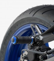 Estriberas R-Fighter S de Puig para moto en color azul