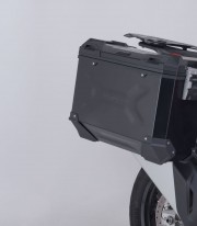 Pack Maletas Laterales + Baúl 38 L TRAX ADV en Negro + Soportes MV Agusta Enduro Veloce (24) SW-MOTECH ADV.28.023.75000/B