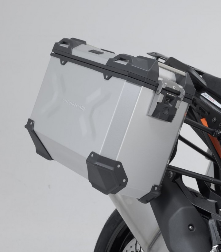 Pack Maletas Laterales + Baúl 38 L TRAX ADV en Plateado + Soportes KTM 1290 Super Adventure (21), 1390 Super Adventure R/S (24)