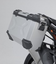 SW-MOTECH TRAX ADV Side Cases + 38 L Top Case Set with Carriers KTM 1290 Super Adventure (21), 1390 Super Adventure R/S (24) ADV