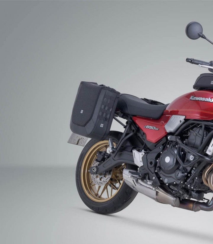 Bolsas Laterales SW-MOTECH Legend Gear + Soportes V-LOC 16/16 L Kawasaki Z650RS (21-23) BC.HTA.08.993.22000
