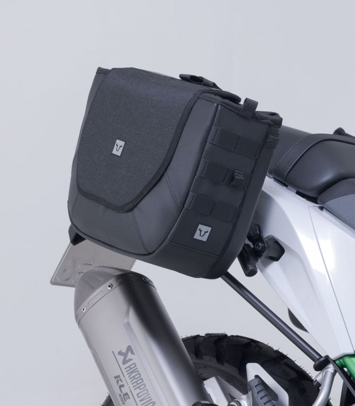 Bolsas Laterales SW-MOTECH Legend Gear + Soportes V-LOC 16/11 L Kawasaki KLE500 (26) BC.HTA.08.084.22100